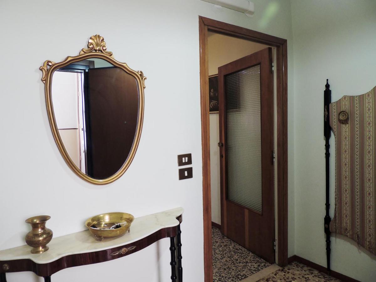 Appartement Residenza Parco Ducale à Parme Extérieur photo